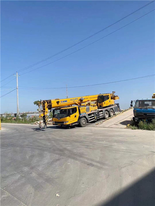 平邑县吊车作业时，可能会产生哪些额外收费项目？